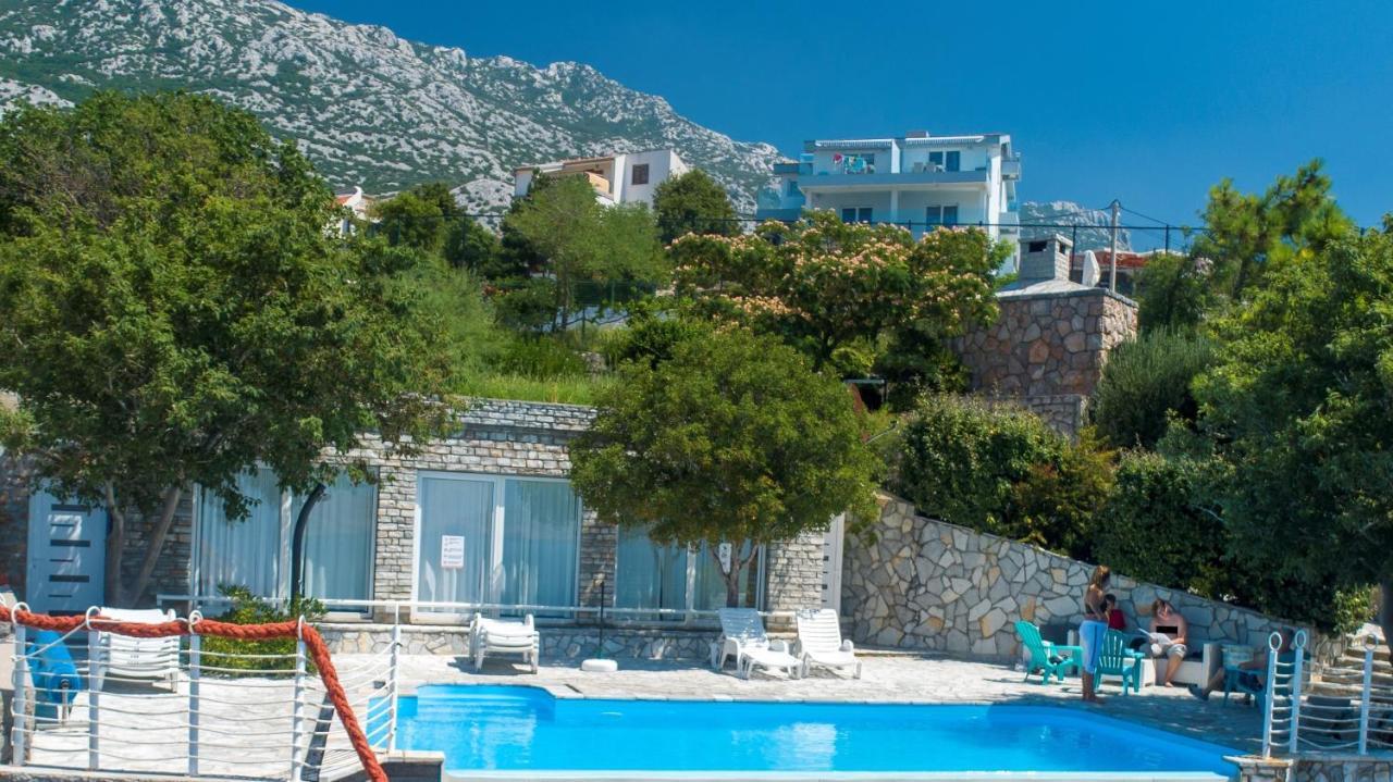 Resort Haus Toma Cesarica Exterior photo